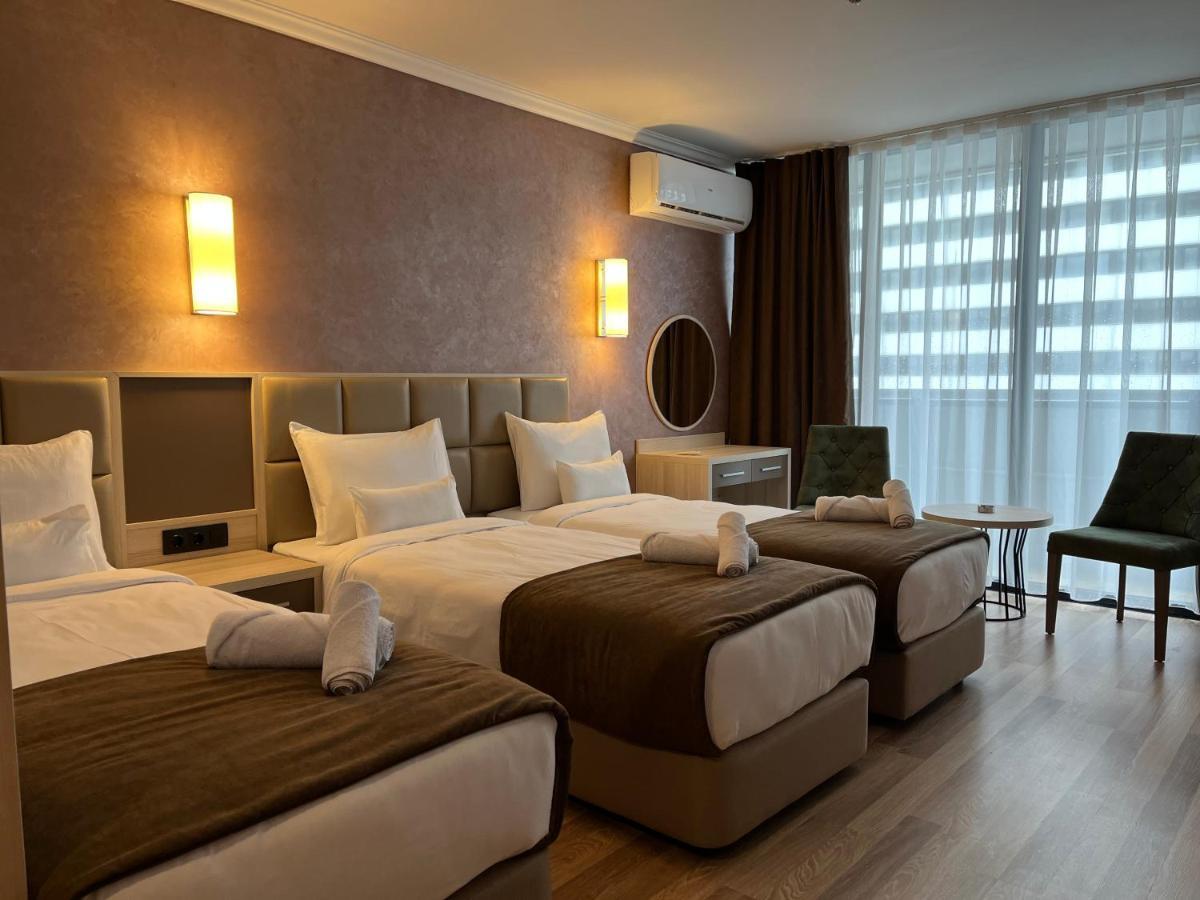 Hotel Kanzler Batumi Exterior foto